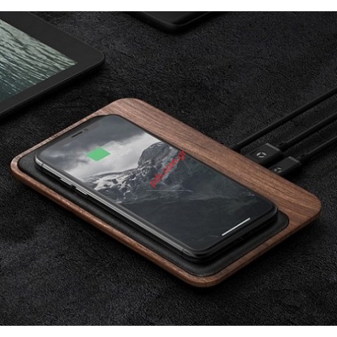 Ασύρματη βάση φόρτισης της Nomad Hub Walnut Qi USB-C και USB-A LED Base station.