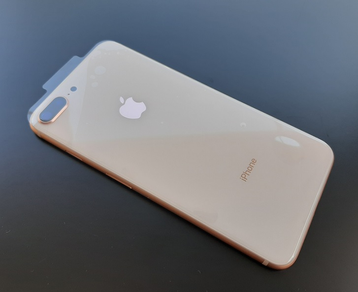   iPhone 8 PLUS (H.Q) Gold with small parts    Bulk