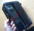   MOTOROLA International 2700 'MOBILE' PHONE CARPHONE ()